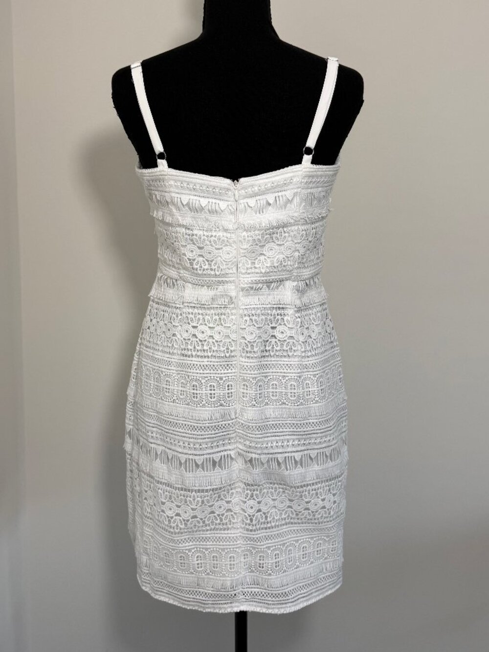 Sam Edelman White Lace Sheath Dress Size 6 NWT Crochet Fringe - Picture 2 of 5